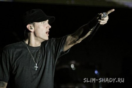 "Stan"   ?    . Eminem   ?