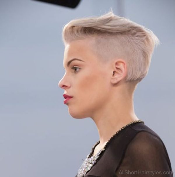 Stylish Short Undercut Hairstyle