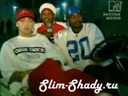Mtv News - Backstage Passweek - Hip-Hop Headliners - Eminem (2003)