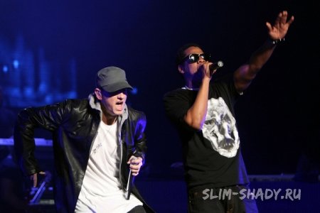 Концерты Eminem и Jay-Z принес кругленькую сумму. Переиздание Recovery неизбежно? Завтра 3 платина.